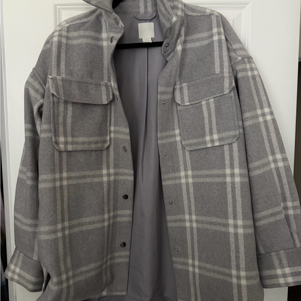 H&M Gray Checkered Utility Jacket